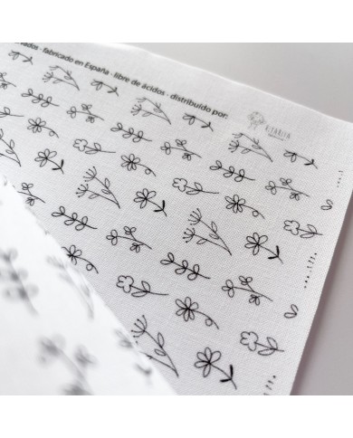 Tela de encuadernar Flores blanco y negro  32x45cm Aluacid ACS/TE006