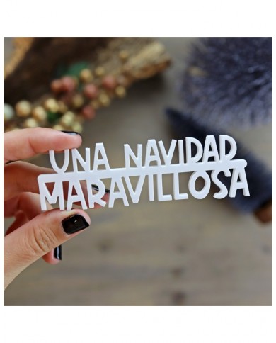 Palabra Una Navidad maravillosa en metacrilato blanco