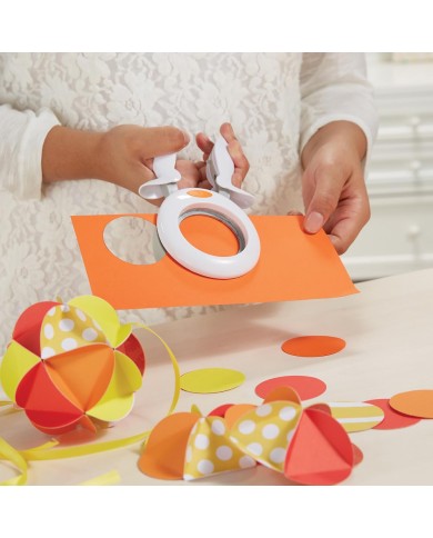 Fiskars Squeeze Punch X-Large SQXL 7414 Round 'n Round, 2"