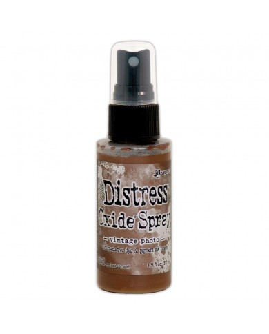 Spray Distress Oxide Vintage Photo