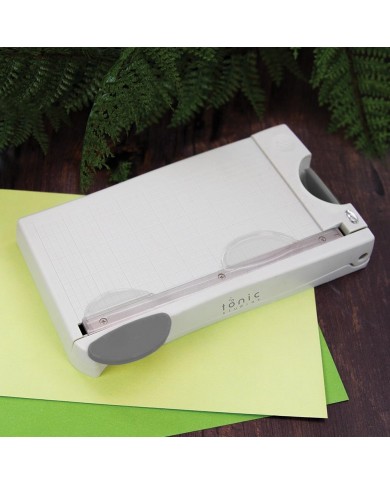 Guillotina Tonic Studios Guillotine Trimmer 8.5"