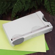 Guillotina Tonic Studios Guillotine Trimmer 8.5"