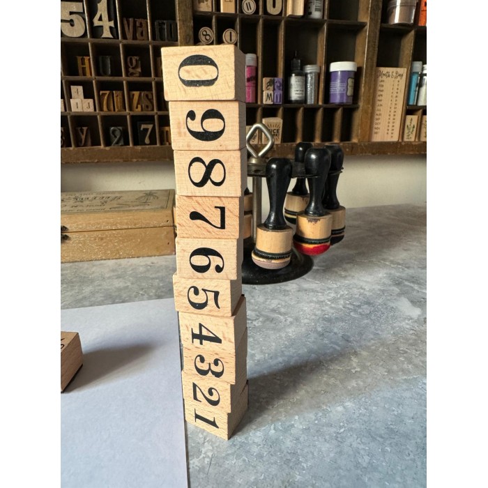 Sellos de madera y goma (numeros)