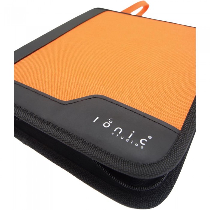 Carpeta con fundas con imanes 6x6inch Tonic Studios Medium Ring Binder Die Case
