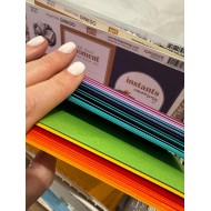 Cartulinas surtidas de colores por 1 unidad, tamaño 30x30cmts