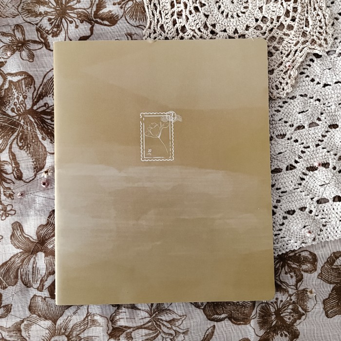 Libreta grande cosida mostaza – POSDATA