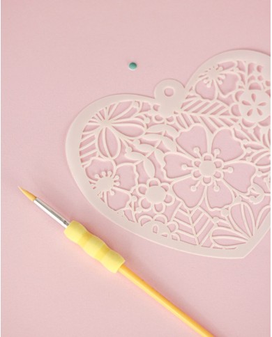 Stencil Corazón Nuestros Caminos Johanna Rivero